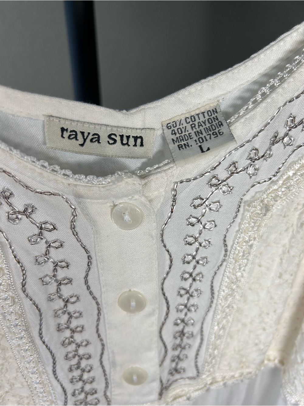Raya Sun embroidered sleeveless dress, lightweight cotton-rayon blend, size L - Picture 8 of 11